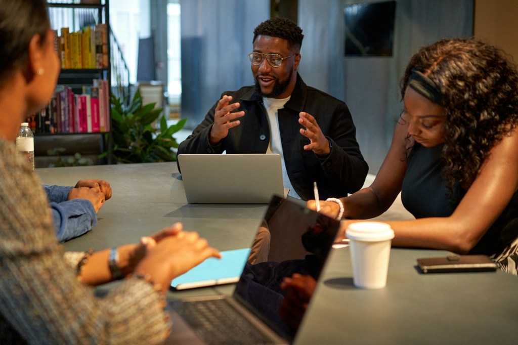 Mastering Brand Reputation with Public Relations (PR) Agencies: Your Key to&nbsp;Success